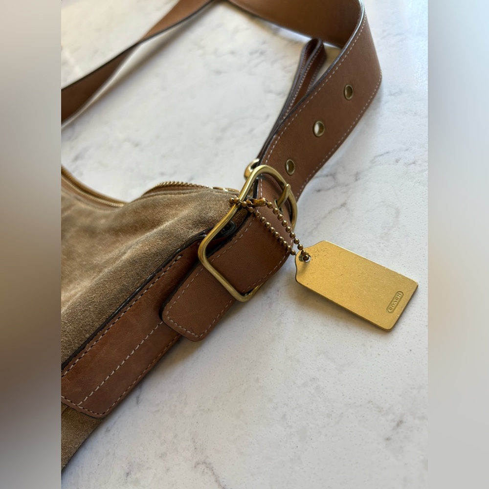 Vintage Coach Suede Shoulder Bag - Picture 8 of 11